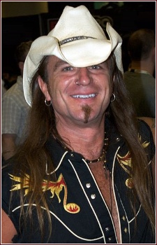 Scott McNeil